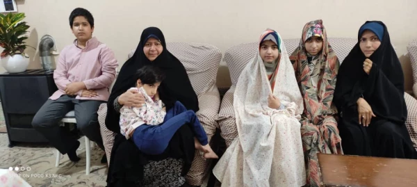 دیدار جمعی از کارمندان دانشگاه فرهنگیان با خانواده شهید احمد خانچی 4