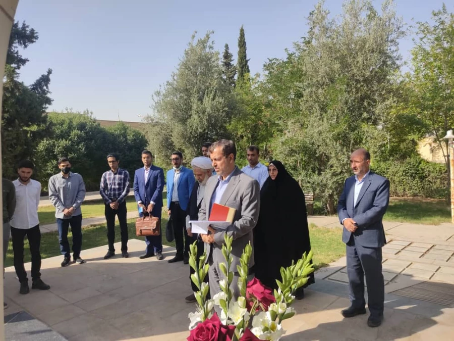 نشست صمیمانه سرپرست دانشگاه فرهنگیان استان فارس با دانشجویان عضو تشکل های دانشجویی پردیس ها و مراکز استان فارس 3