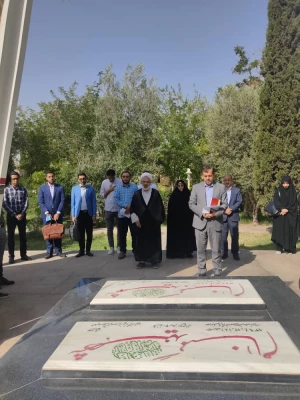 نشست صمیمانه سرپرست دانشگاه فرهنگیان استان فارس با دانشجویان عضو تشکل های دانشجویی پردیس ها و مراکز استان فارس 4