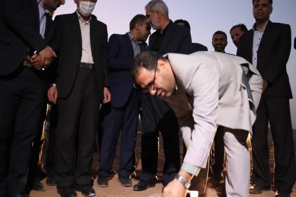 آیین کلنگ زنی ساختمان دانشگاه جامع فرهنگیان استان فارس با حضور وزیر آموزش و پرورش و جناب دکتر صحرایی  ریاست  محترم دانشگاه فرهنگیان و جمعی از فرهنگیان  6