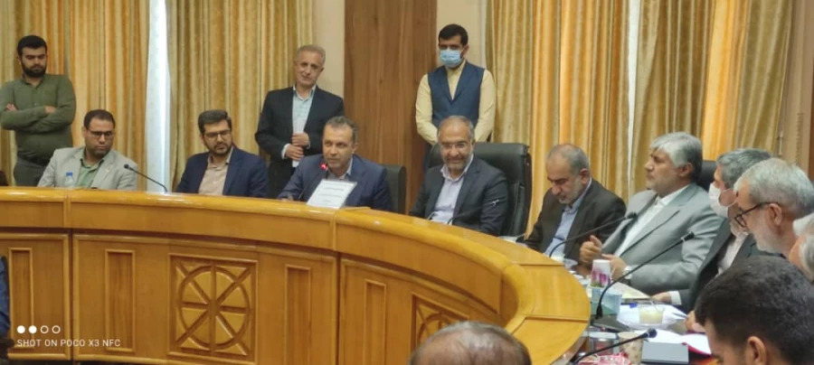 جلسه شورای آموزش و پرورش فارس با حضور دکتر نوری وزیر محترم آموزش و پرورش  وجناب آقای دکتر صحرایی  ریاست  محترم دانشگاه فرهنگیان برگزار گردید 10