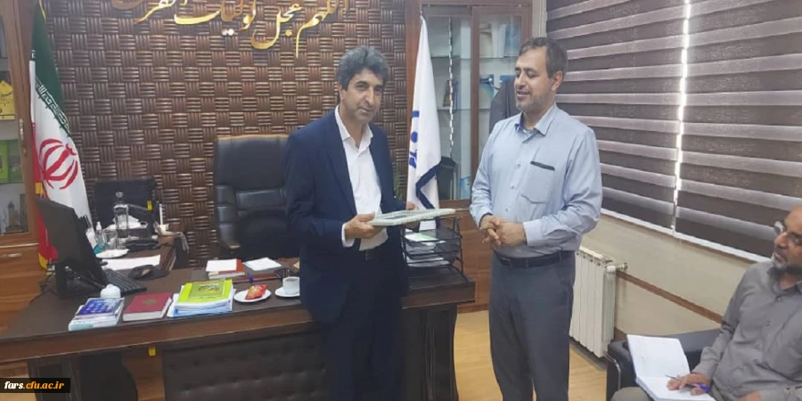 جلسه برنامه ریزی ترم تابستان آموزشی اردویی دانشجویان ورودی سال ۹۸ با حضور اعضای قرارگاه استانی در روز شنبه ۱۸ تیرماه ۱۴۰۱ در مدیریت استانی برگزار شد. 2