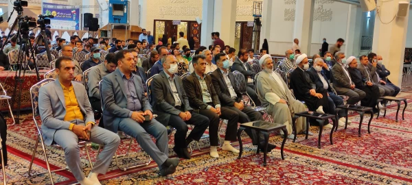 حجت الاسلام والمسلمین دکتر رستمی ریاست محترم دفتر نهاد نمایندگی مقام معظم رهبری در دانشگاه های کشور در اختتامیه دوره تابستانه امید، مهارت و باورمندی 4