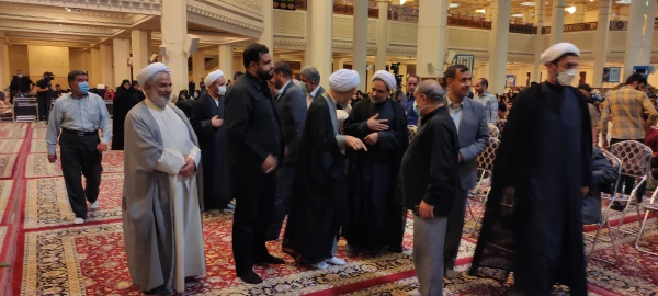 سخنرانی حجت الاسلام والمسلمین دژکام نماینده محترم ولی فقیه و امام جمعه شیراز 3