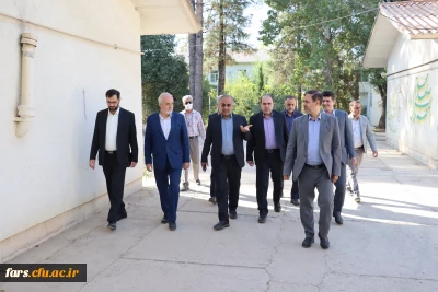 بازدید مسئولین استان از مرکز شهید مطهری شیراز