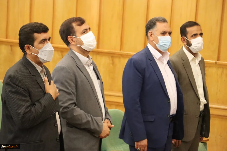 مراسم گرامیداشت ویژه هفته دفاع مقدس
در دانشگاه فرهنگیان فارس
 10