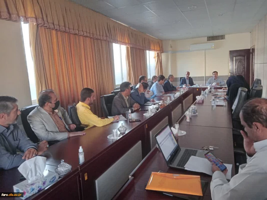  ششمین جلسه استانی نظارت بر برنامه های غذایی دانشجو معلمان پردیس ها و مراکز در مدیریت امور پردیس ها برگزار شد 2