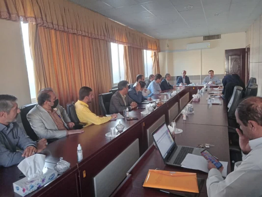  ششمین جلسه استانی نظارت بر برنامه های غذایی دانشجو معلمان پردیس ها و مراکز در مدیریت امور پردیس ها برگزار شد 2