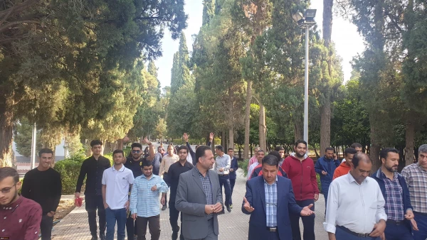 برگزاری همایش پیاده روی و همایش کوه پیمایی در پردیس ها و مراکز استان فارس به مناسبت هفته تربیت بدنی 11