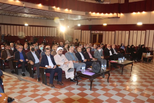 دومین جلسه شورای سیاستگذاری همایش های ملی دانش آموزش محتوا(pck) دانشگاه فرهنگیان در شیراز برگزار شد. 3