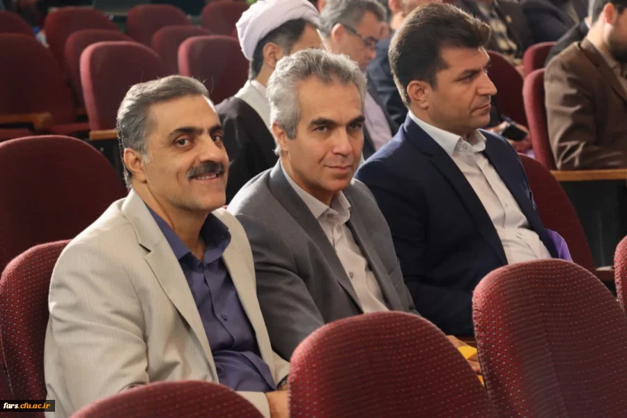 دومین جلسه شورای سیاستگذاری همایش های ملی دانش آموزش محتوا(pck) دانشگاه فرهنگیان در شیراز برگزار شد. 13