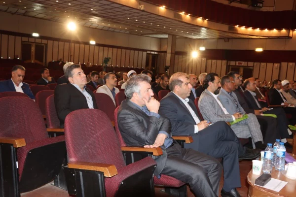 دومین جلسه شورای سیاستگذاری همایش های ملی دانش آموزش محتوا(pck) دانشگاه فرهنگیان در شیراز برگزار شد. 14