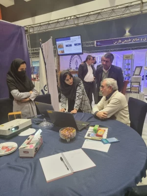 برپایی غرفه فن بازار دانشگاه فرهنگیان استان فارس در تاریخ ۲۰ لغایت ۲۳ آذر ماه ۱۴۰۱ جهاد دانشگاهی دانشگاه شیراز 20