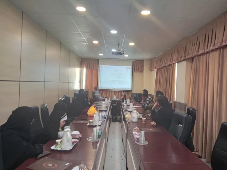 جلسه تجزیه و تحلیل نتایج رهنامه 40 ماده ای دانشگاه فرهنگیان استان فارس برگزار گردید 11