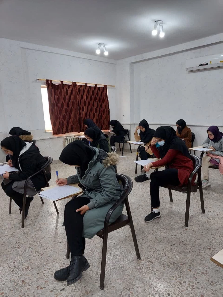 بازدید از امتحانات پایان نیمسال اول سال تحصیلی 1402-1401 21