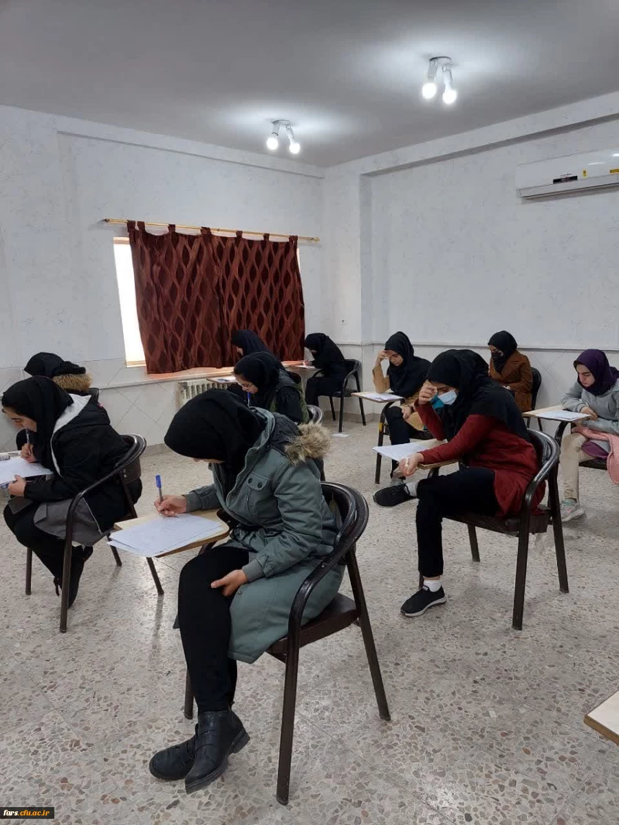 بازدید از امتحانات پایان نیمسال اول سال تحصیلی 1402-1401 34