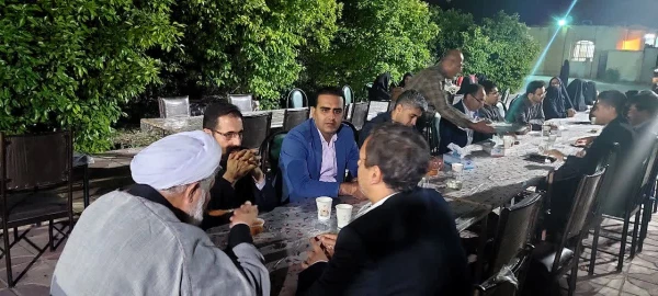 نشست هم اندیشی اساتید دانشگاه فرهنگیان مرکز زینب کبری (س)کازرون با حضور زارع شیبانی مدیریت دانشگاه فرهنگیان استان فارس و حجت الاسلام جعفری مسول دفتر نهاد نمایندگی مقام معظم رهبری در دانشگاه فرهنگیان استان فارس 6