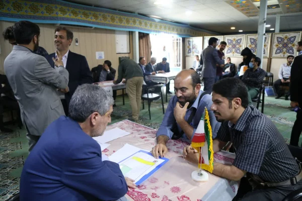 برپایی چهارمین میزخدمت استاندار فارس ویژه جوانان و دانشجویان در دانشگاه فرهنگیان پردیس شهید رجایی شیراز 11