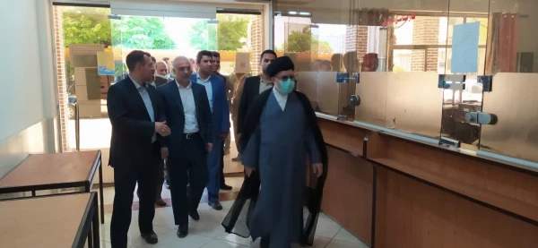 در هفتم بزرگداشت مقام معلم صورت گرفت:
حضور حجت الاسلام موسوی مدیرکل دادگستری استان فارس به همراه دادستان شیراز و معاونین دادگستری استان تهران در دانشگاه فرهنگیان فارس و تبریک هفته معلم به همکاران،اساتید و دانشجو معلمان 3