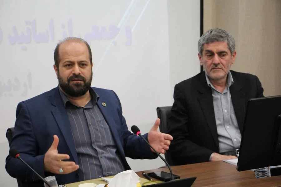 به گزارش روابط عمومی دانشگاه فرهنگیان استان فارس جلسه هم اندیشی رهیافت های نوین سواد آموزی در زیست بوم جدید با حضور معاون وزیر، استاندار فارس، مدیریت دانشگاه فرهنگیان استان فارس و مدیر کل آموزش و پرورش فارس برگزار شد.  5