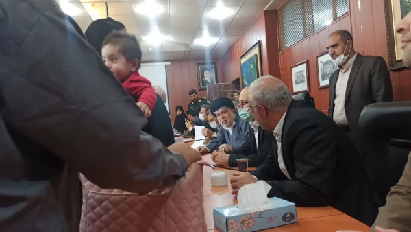 به مناسب هفته بزرگداشت مقام معلم برگزار شد:
میز خدمت مدیرکل دادگستری استان فارس ویژه فرهنگیان در دانشگاه فرهنگیان استان فارس 3