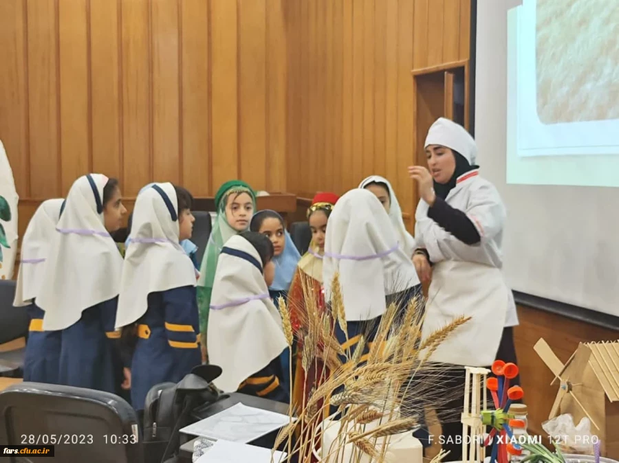 برگزاری دهمین جشنواره تدریس برتر(مرحله منطقه ای) استان های کهکیلویه و بویراحمد،فارس،بوشهر در دانشگاه فرهنگیان استان فارس
 2