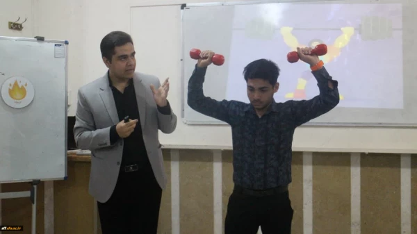 اختتامیه مرحله منطقه ای (منطقه7 : استان های فارس و بوشهر و کهگیلویه و بویراحمد) جشنواره تدریس برتر به میزبانی استان فارس 9