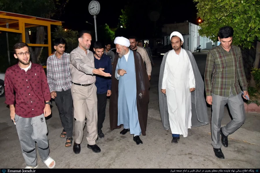 حضور صمیمانه نماینده ولی فقیه استان فارس در دانشگاه فرهنگیان 6