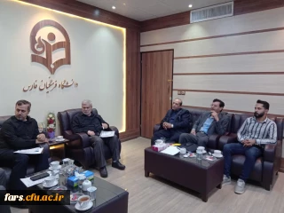 نشست مدیران استان با خیران