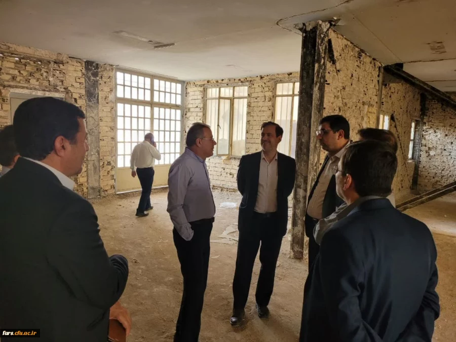 بازدید مدیر استانی، مدیر کل آموزش و پرورش، مدیر کل نوسازی و رییس دانشگاه آزاد از خوابگاه قآنی و بررسی امکان سنجی استقرار دانشجومعلمان 2