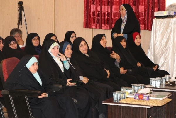 مراسم گرامیداشت هفته دفاع مقدس و هفته وحدت مدیریت امور پردیس های دانشگاه فرهنگیان استان فارس  2