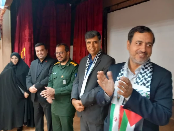 ویژه برنامه هفته بسیج برگزار شد.  2