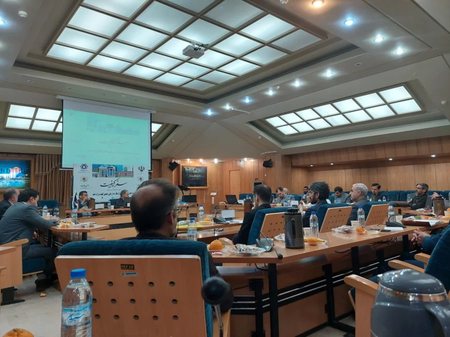 حضور دکتر رازینی رئیس مرکز نظارت، ارزیابی و تضمین کیفیت وزارت علوم و فناوری 3