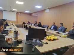 جلسه دکتر وحیدی معاون دانشگاه فرهنگیان استان فارس با مسئولین کنگره شهدا و کانون ایثار و شهدا در مرکز شهید بهشتی اقلید 3