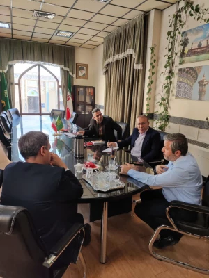 نشست مشترک مدیریت دانشگاه فرهنگیان فارس  با معاون پژوهشی حرم مطهر حضرت احمد بن موسی شاهچراغ (ع) 3