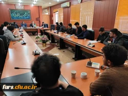 جلسه بررسی مشکلات دانشجومعلمان ورودی ۹۹ در سالن جلسات پردیس شهید رجایی شیراز 2