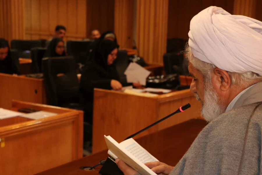 نشست هم اندیشی استادان و نخبگان دانشگاهی با حضور رئیس محترم دانشگاه فرهنگیان استان فارس برگزار گردید 6