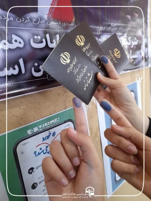 حضور پرشور دانشجومعلمان مکتب حاج قاسم در انتخابات 4