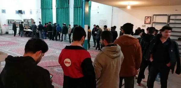  حماسه حضور دانشجومعلمان مرکز شهید مطهری فارس در انتخابات
 4