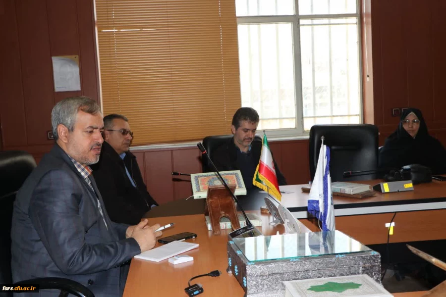 برگزاری جلسه شورای مدیریت با حضور مسئولین استانی دانشگاه فرهنگیان فارس 2