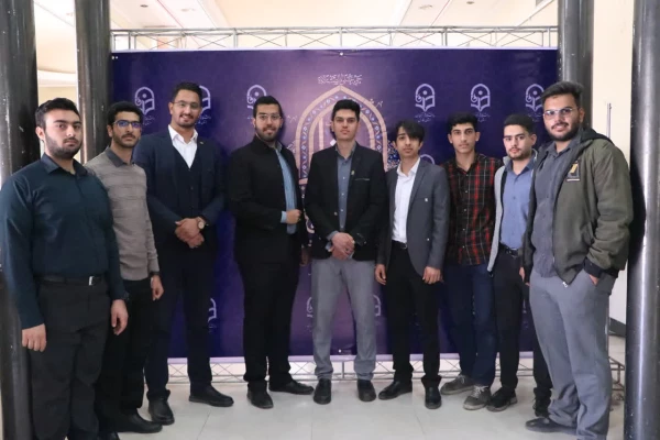 قاب یادگاری نهمین اجلاس استانی نماز فارس 15