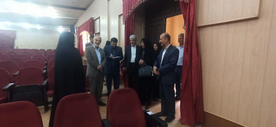 بازدید دکتر صادقی سرپرست جدید دانشگاه فرهنگیان فارس از پردیس شهید باهنر 8