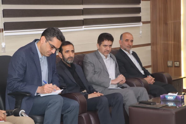 دیدار عیدانه بسیج اساتید و کارکنان دانشگاه فرهنگیان با مدیریت محترم دانشگاه فرهنگیان فارس 4