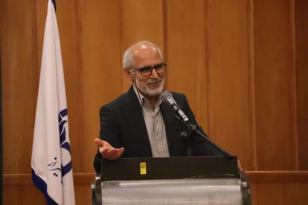 اولین نشست صمیمی مدیریت محترم دانشگاه فرهنگیان فارس با کارکنان در سال ۱۴۰۳ 2