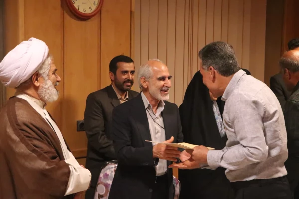تجلیل از بازنشستگان دانشگاه فرهنگیان فارس 5