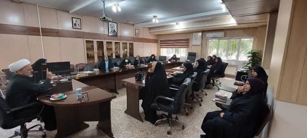 همایش  نقش معلم در آخرالزمان در پردیس شهید باهنر 7