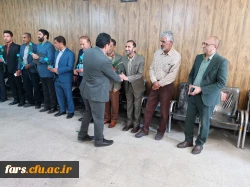 برگزاری مراسم بزرگداشت روز معلم در واحد شهید مطهری شیراز و همچنین تجلیل از استادان و پرسنل زحمتکش 
 12