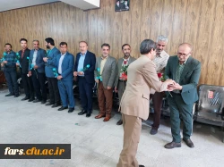 برگزاری مراسم بزرگداشت روز معلم در واحد شهید مطهری شیراز و همچنین تجلیل از استادان و پرسنل زحمتکش 
 15