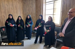 برگزاری مراسم بزرگداشت روز معلم در واحد شهید مطهری شیراز و همچنین تجلیل از استادان و پرسنل زحمتکش 
 35