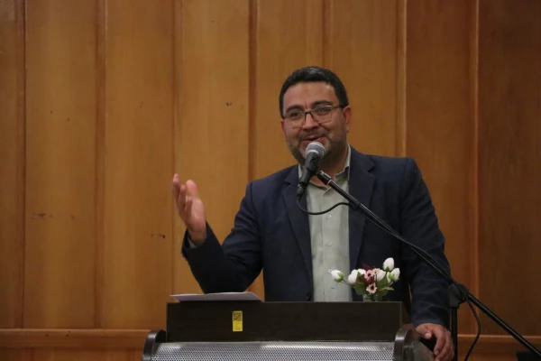 آیین نکوداشت مقام معلم و استاد در دانشگاه فرهنگیان فارس با حضور مسئولین استانی و پردیس ها  6